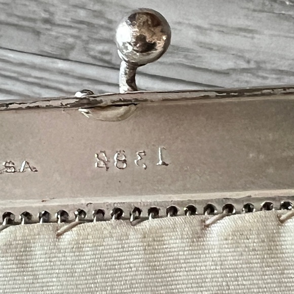 20s Mini Bag Silver Frame Mesh Chainmail Evening KissLatch w/Chain | Antique - Picture 8 of 10